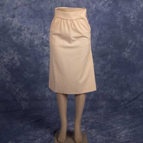 Giorgio Armani 100% Wool Skirt Sz 42 Italy - Picture 1 of 4